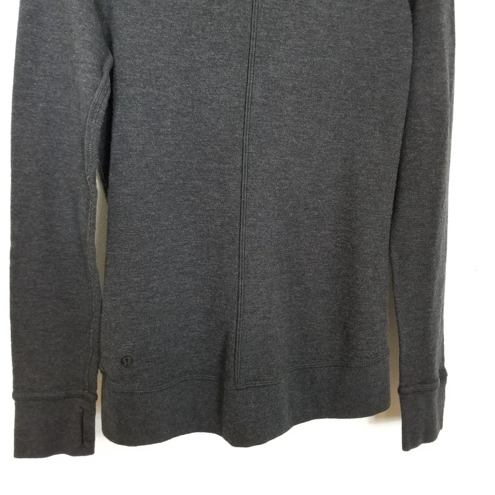 Lululemon In A Cinch Reversible Sweater Sweatshirt Sz 4 Striped Grey High Neck‎